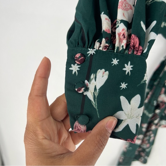 New York & Company Floral Green Full‎ Sleeve Tie Waist Faux Wrap Top Size S - Picture 5 of 14